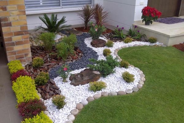 Jardinero en Navarra servicio de instalación de parterres y jardineras